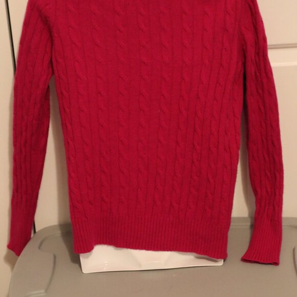 JCPenny Size Petite Extra Large Cable Knit V Neck Fuchsia Sweater - Picture 9 of 11